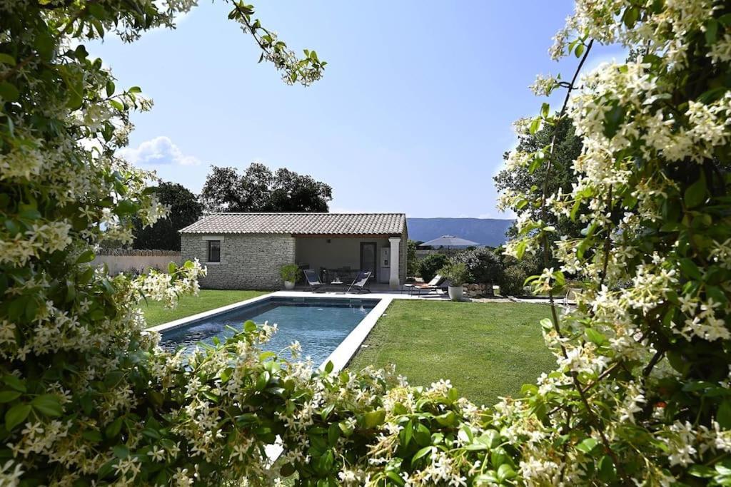 Les Agapanthes De Gordes Exterior foto